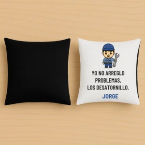 Cojín personalizado para mecánico con nombre