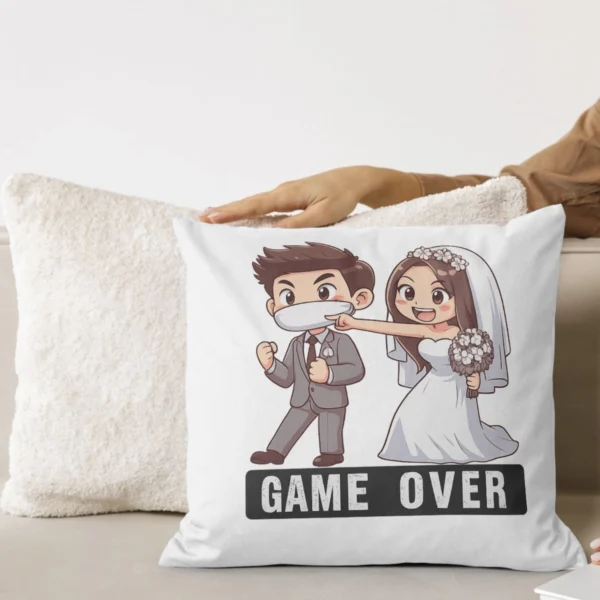 game-over-cojin