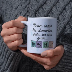 Taza blanca tienes todos los elementos teacher