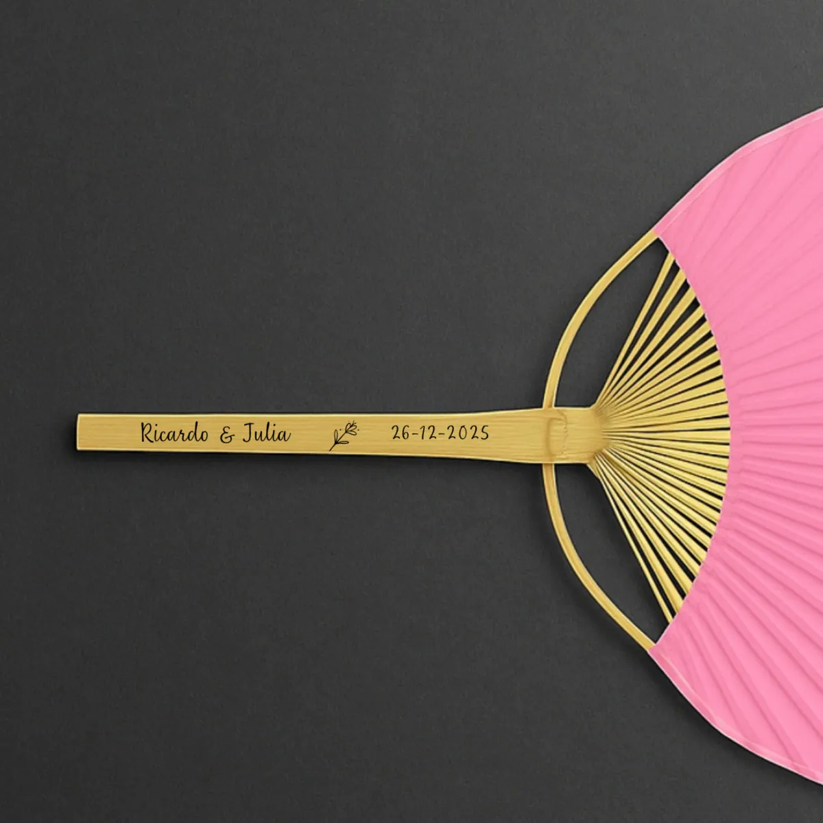 Abanico paypay rosa varilla personalizada de cerca | Diseño Bouquet