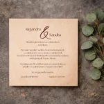 Invitación de boda cuadrada con calendario diseño minimalista