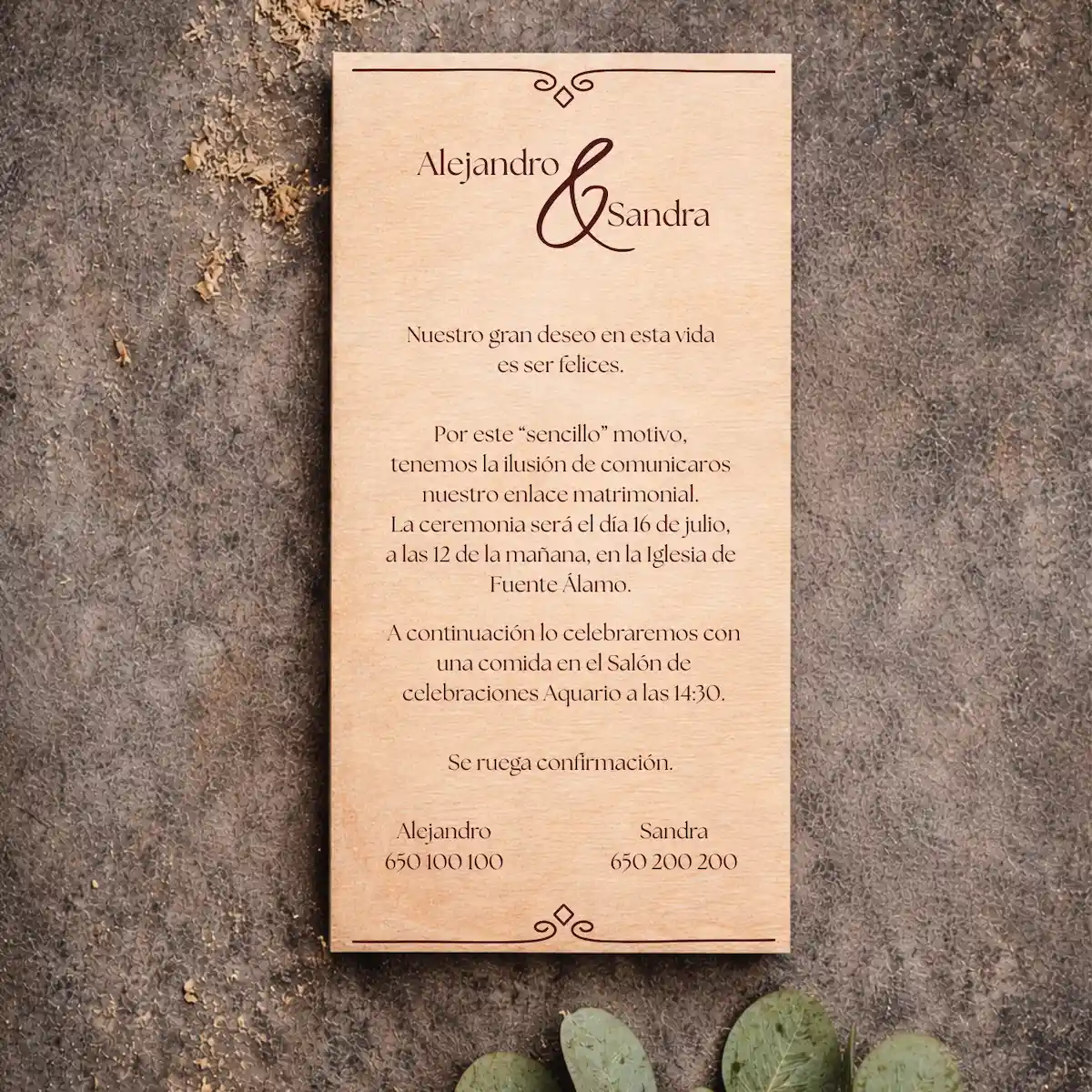 Invitación madera rectangular boda minimalista