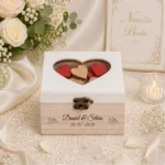 Caja madera con corazones personalizada para boda, diseño Floral 2