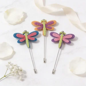 Alfiler mariposa fieltro boda