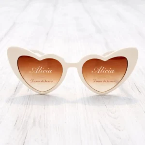 Gafas corazón crema boda nombre dama de honor