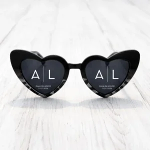 Gafas corazón negras boda iniciales dama de honor
