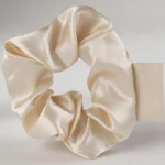 Coletero scrunchie beige para boda – foto 3