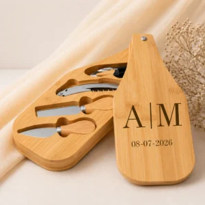 Set vino y queso boda iniciales