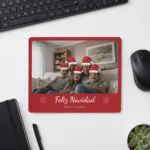 Alfombrilla de ratón de Navidad con foto «Gorros para todos»